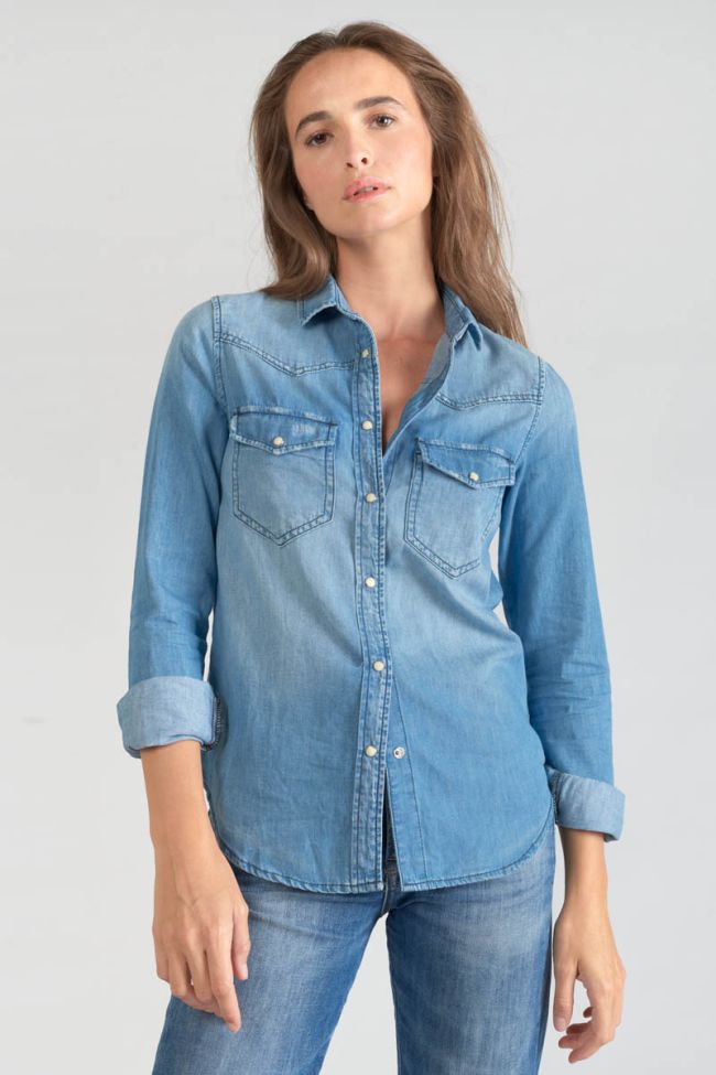 La chemise jeans en teinture : Femme Actuelle Le MAG